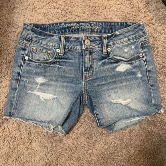 American Eagle Outfitters Pants - American eagle distressed jean shorts size 0